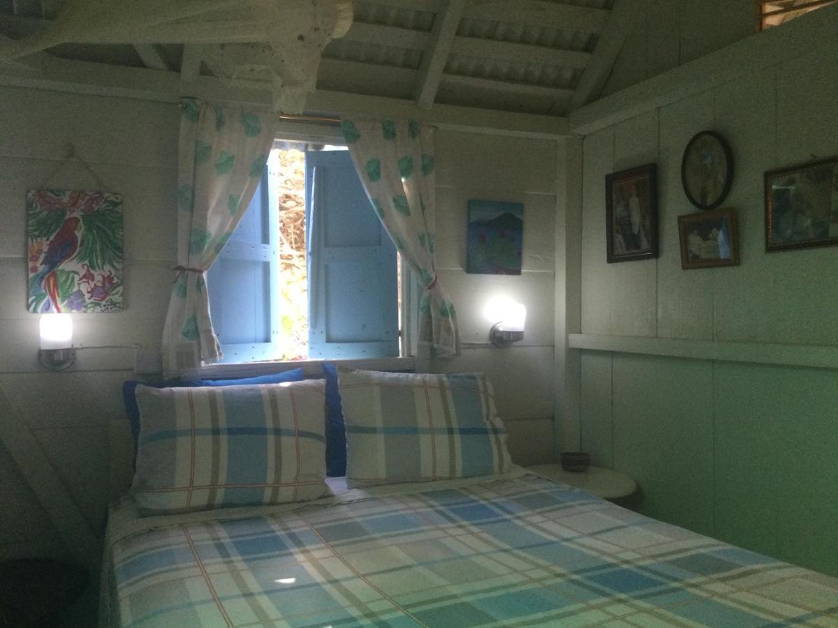 Jacoway Inn Calibishie Екстериор снимка